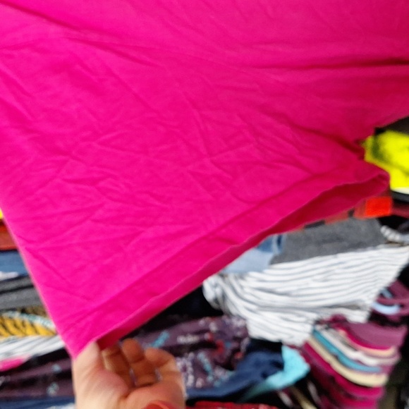 KINGSIZE SIZE 7 (7X) PINK V-NECK T-SHIRT - Picture 4 of 6